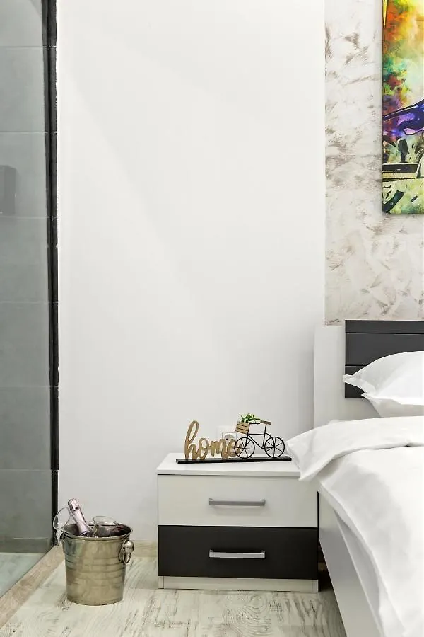 Apartment Selari Chambre Bucharest Romania