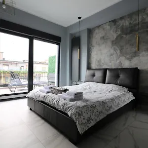 Deluxe Skyline Retreat - Old Town Apartamento